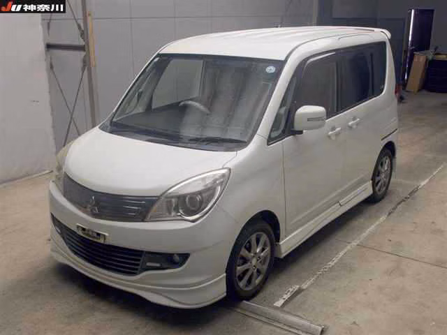MITSUBISHI DELICA D:2