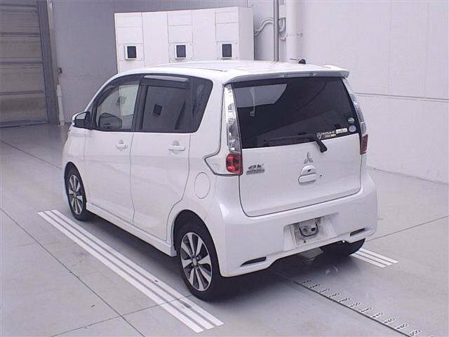 MITSUBISHI EK CUSTOM