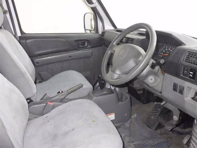 MITSUBISHI MINICAB