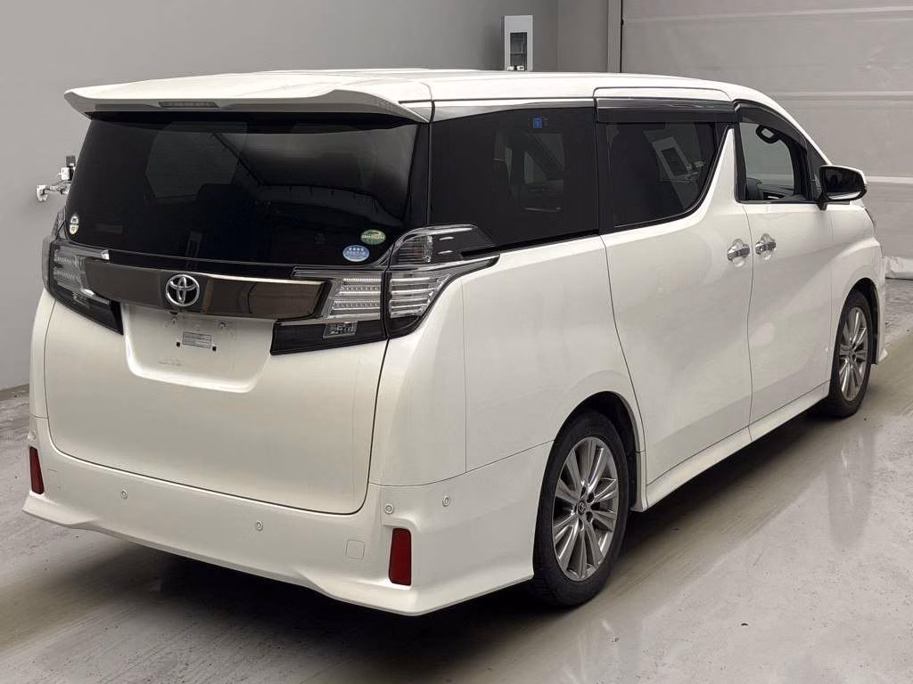 TOYOTA VELLFIRE