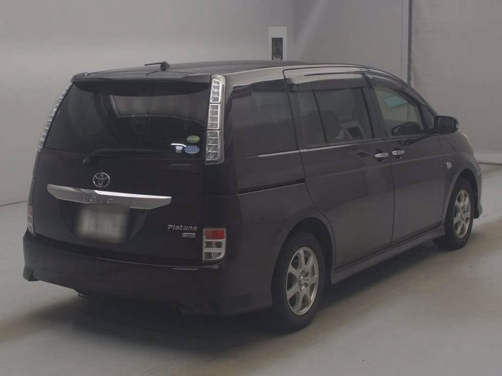 TOYOTA ISIS