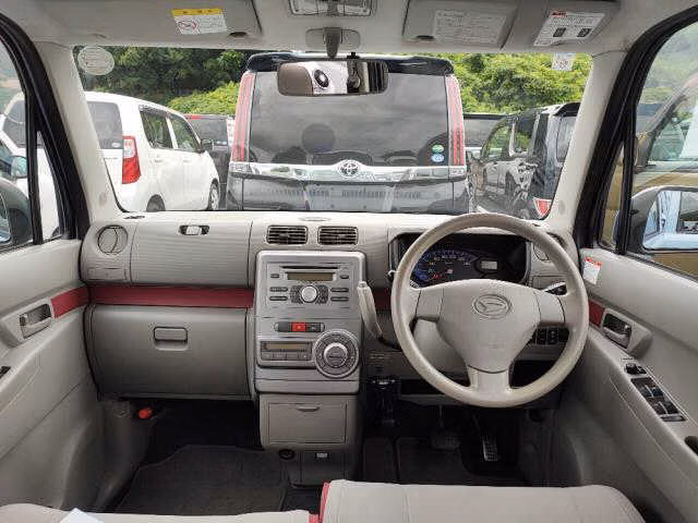 DAIHATSU MOVE CONTE