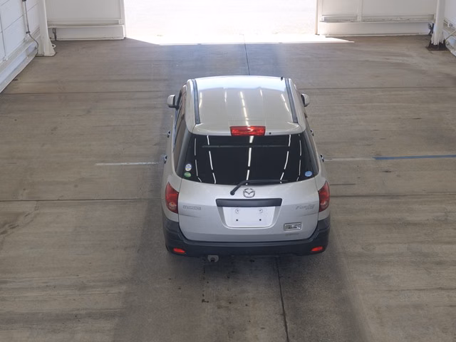 MAZDA FAMILIA