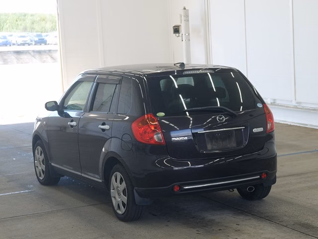 MAZDA VERISA