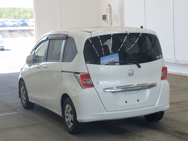 HONDA FREED