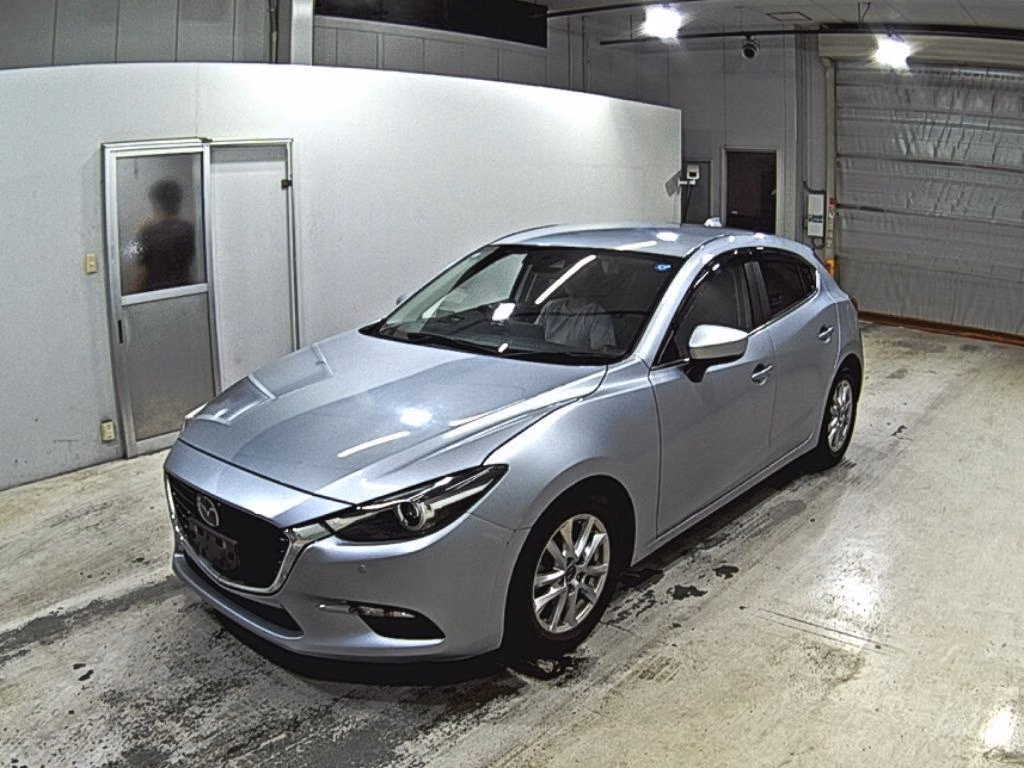 MAZDA AXELA