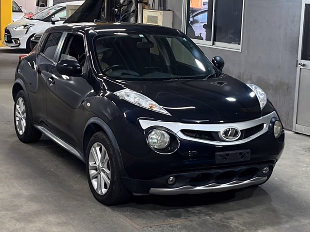 NISSAN JUKE