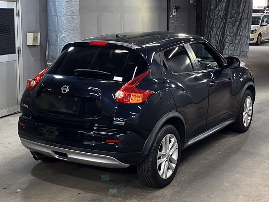 NISSAN JUKE