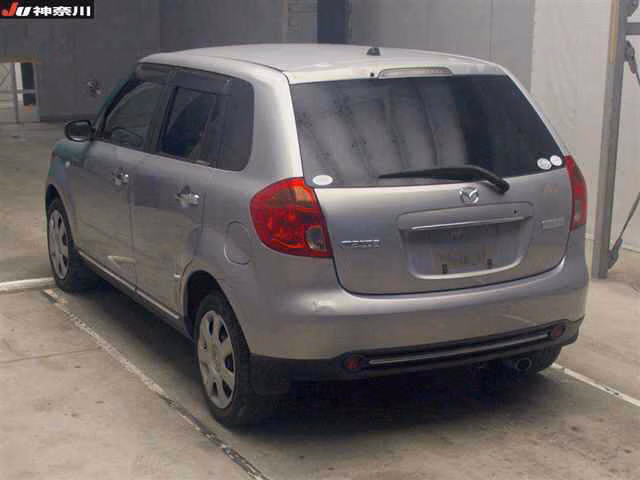 MAZDA VERISA