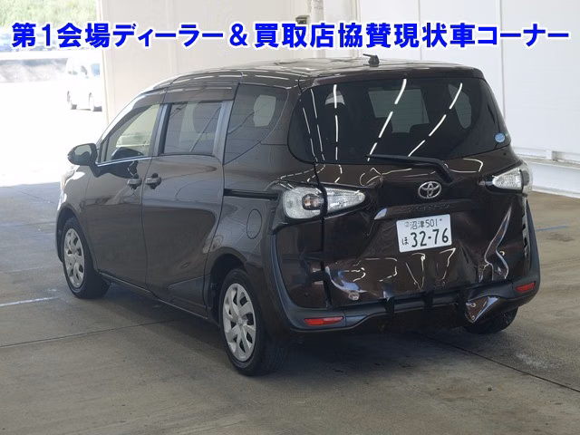 TOYOTA SIENTA