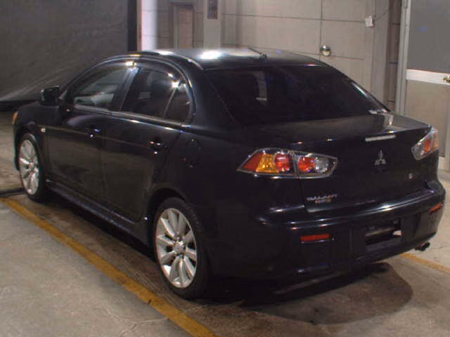 MITSUBISHI GALANT FORTIS
