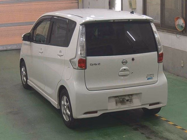 MITSUBISHI EK CUSTOM