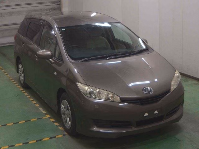 TOYOTA WISH