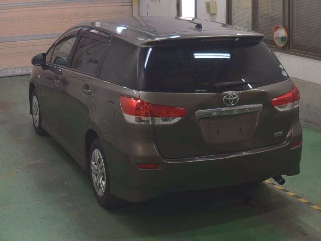 TOYOTA WISH