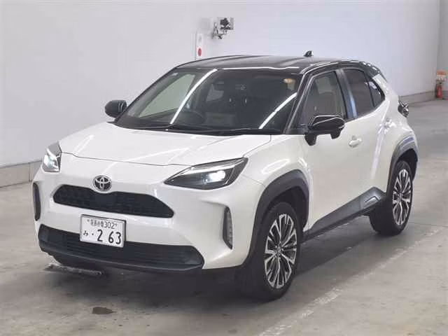 TOYOTA YARIS CROSS