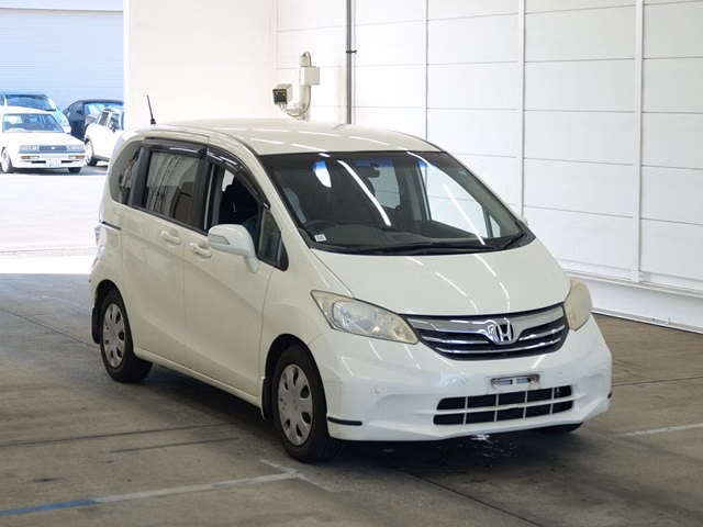 HONDA FREED