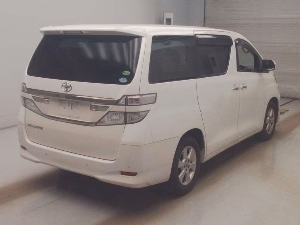 TOYOTA VELLFIRE