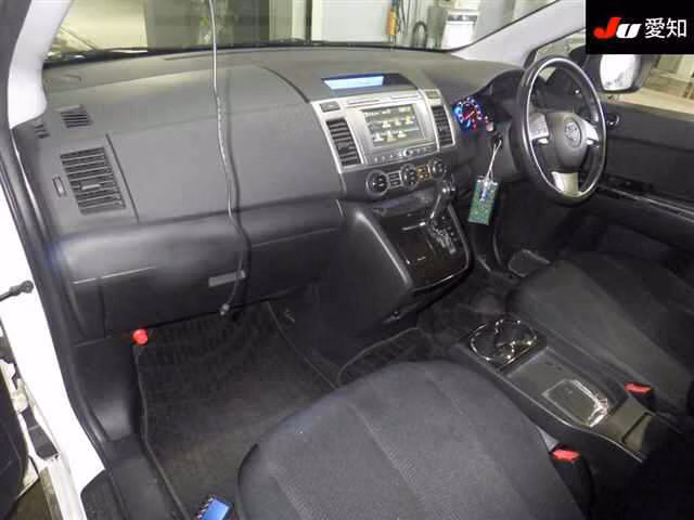 MAZDA MPV
