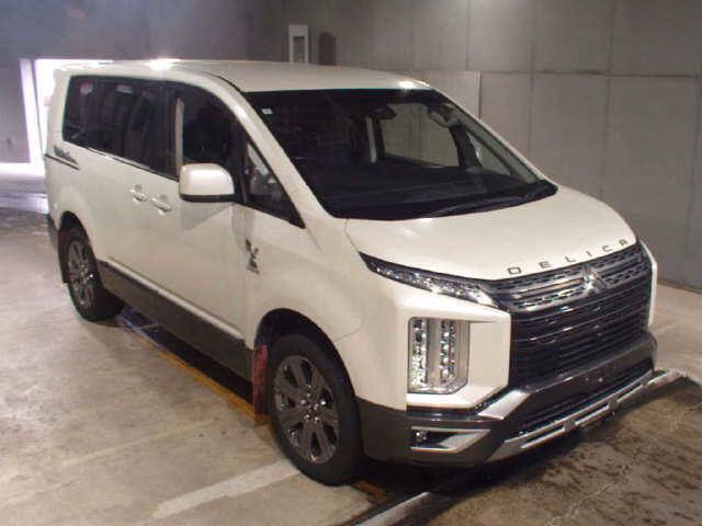 MITSUBISHI DELICA D:5