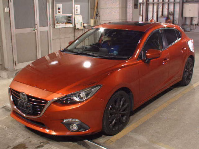 MAZDA AXELA