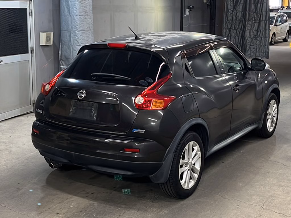 NISSAN JUKE