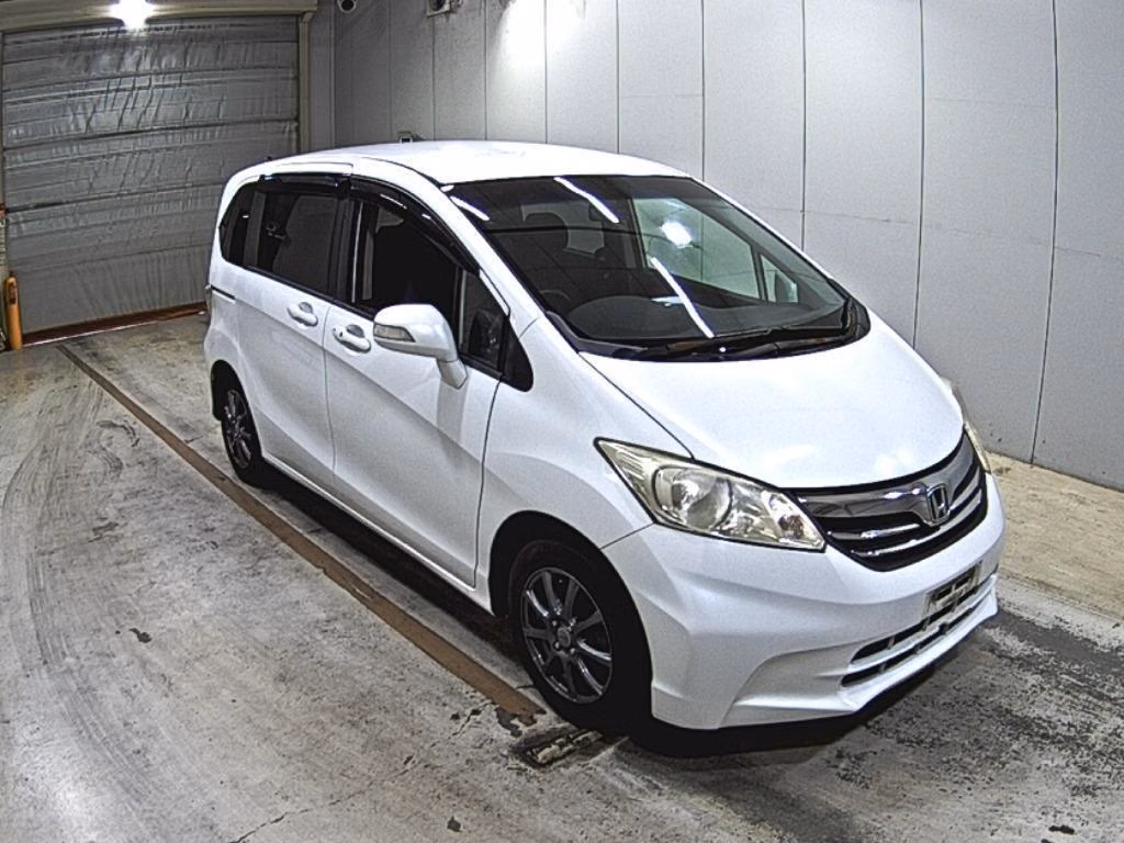 HONDA FREED