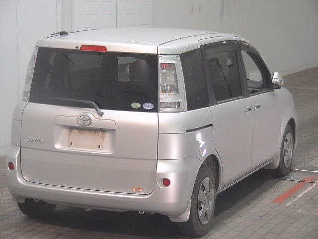 TOYOTA SIENTA
