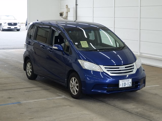 HONDA FREED