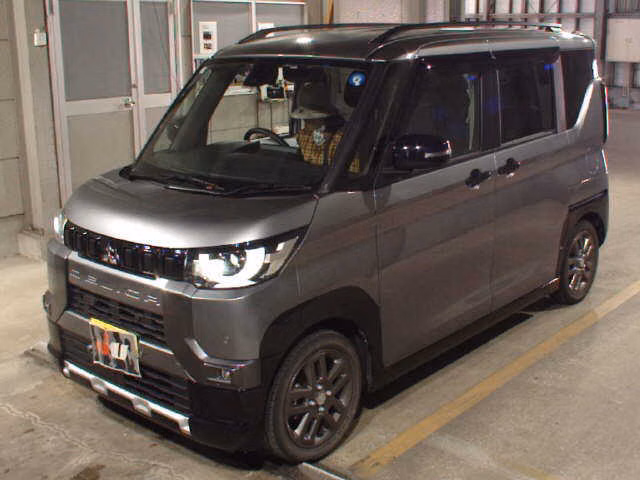 MITSUBISHI DELICA MINI