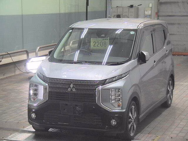 MITSUBISHI EK X
