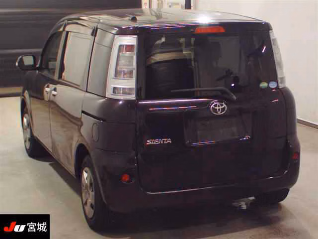 TOYOTA SIENTA