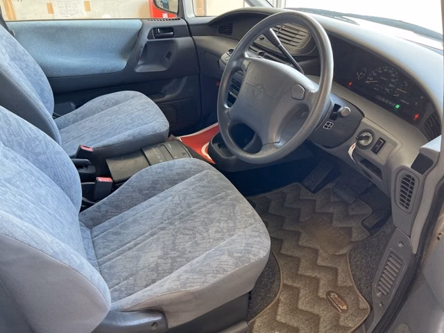 TOYOTA ESTIMA LUCIDA
