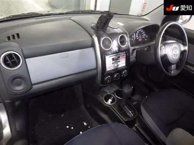 MAZDA VERISA