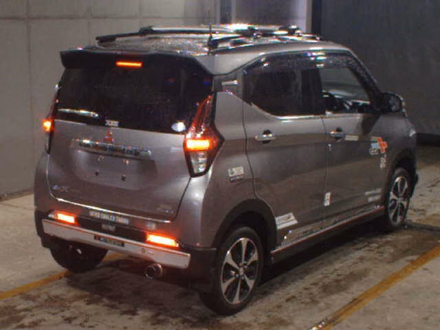 MITSUBISHI EK X