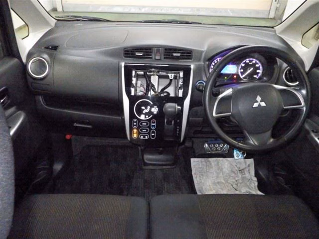 MITSUBISHI EK CUSTOM
