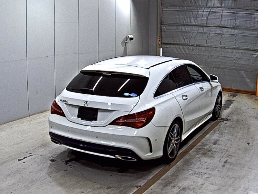 MERCEDES-BENZ CLA-CLASS