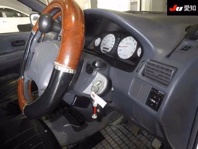 TOYOTA IPSUM