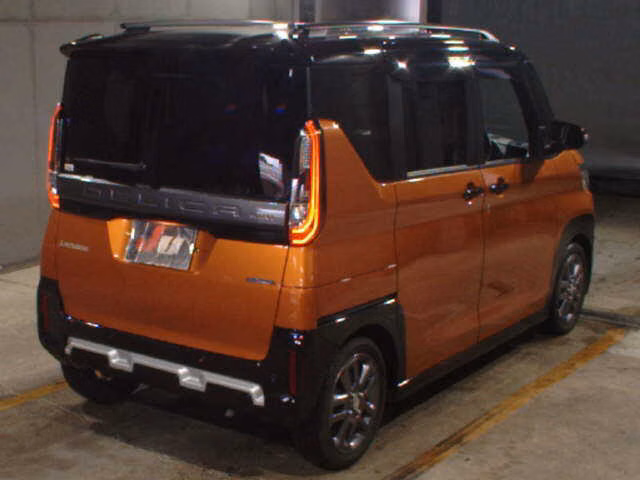 MITSUBISHI DELICA MINI
