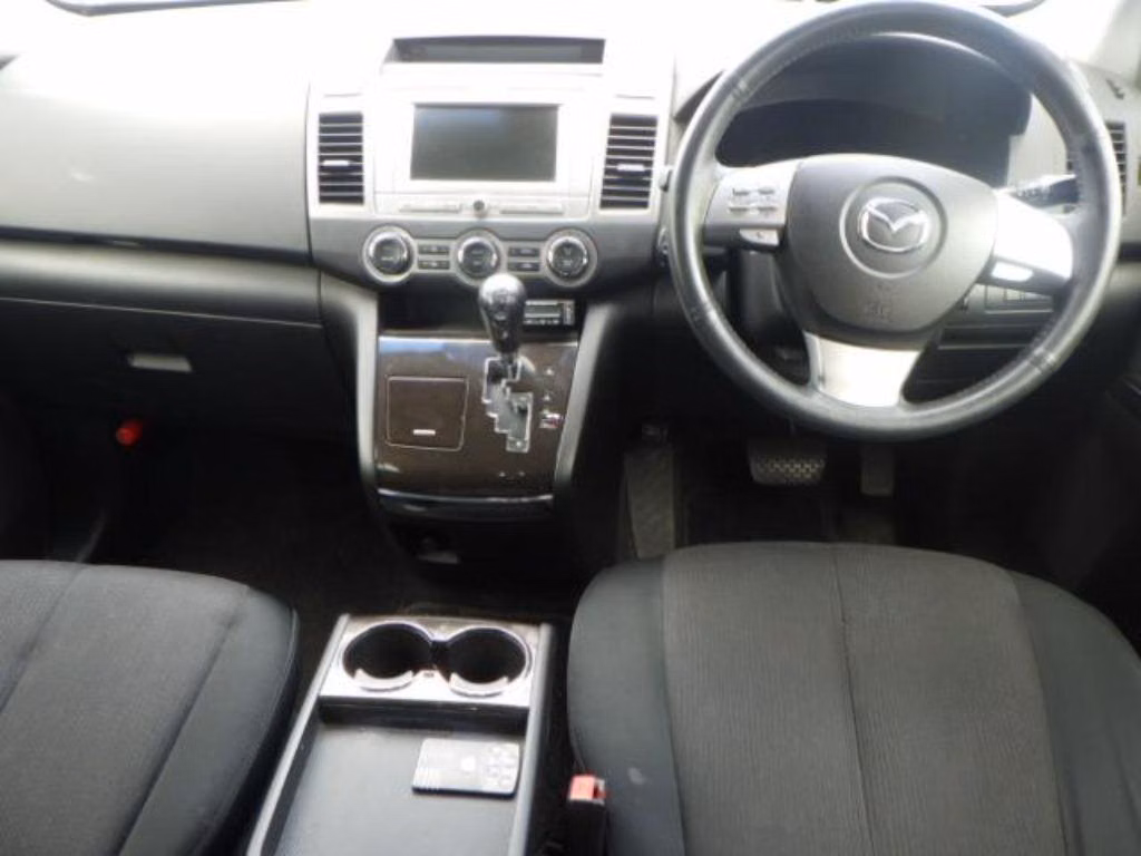 MAZDA MPV