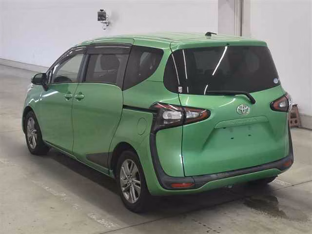 TOYOTA SIENTA