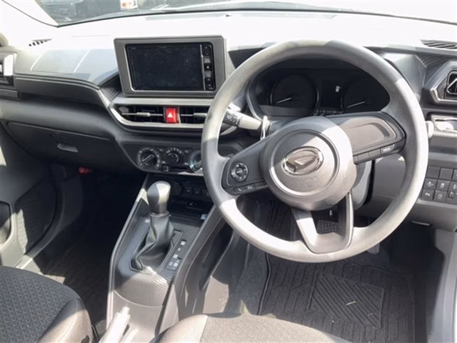 DAIHATSU ROCKY