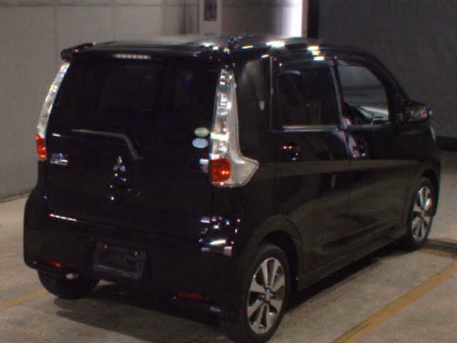 MITSUBISHI EK CUSTOM
