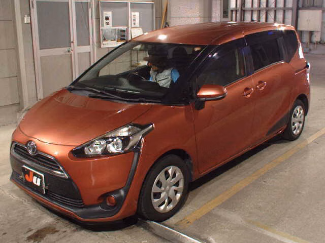 TOYOTA SIENTA