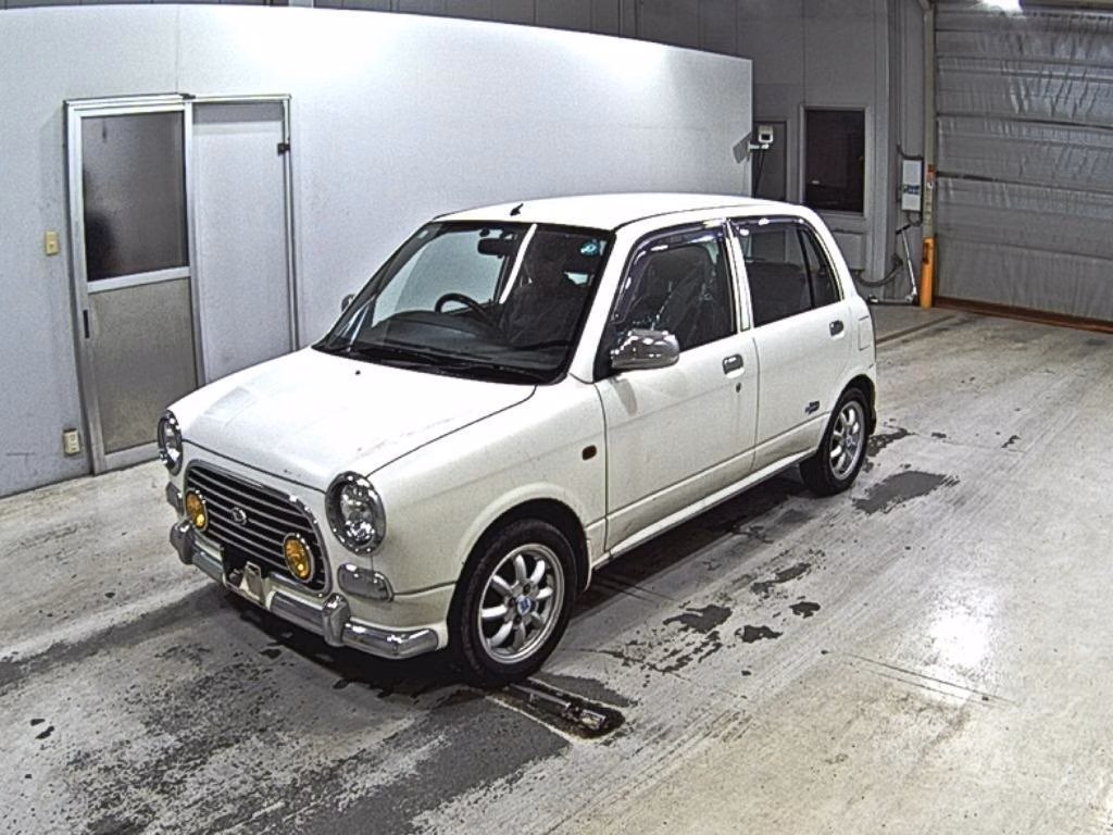 DAIHATSU MIRA GINO