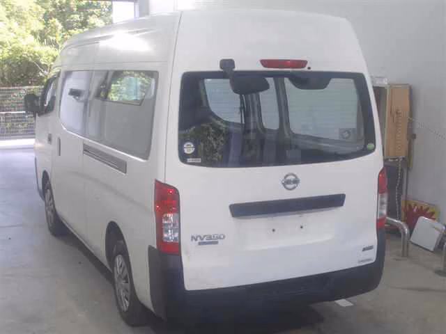 NISSAN NV350 CARAVAN