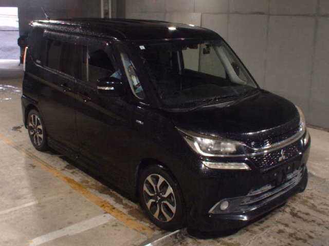MITSUBISHI DELICA D:2