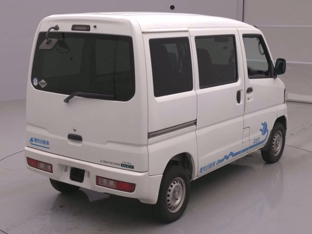 MITSUBISHI MINICAB MIEV