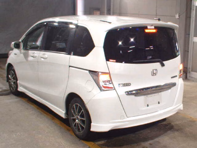 HONDA FREED