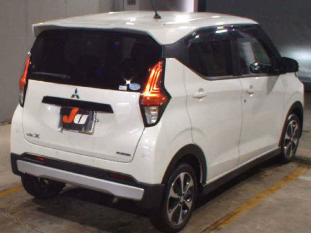 MITSUBISHI EK X