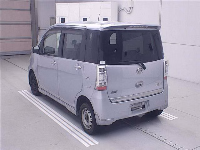 DAIHATSU TANTO EXE
